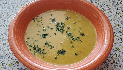 Zdravá polévka z červené čočky, Zdravá polévka z červené čočky