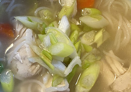 Čínská kuřecí polévka (KUŘECÍ čínská ♥️)