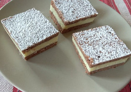 Jednoduché smetanovo pudinkové řezy