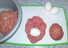 Skotská vejce z hovězího masa