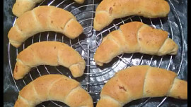 Škvarkové rohlíčky