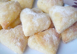 Univerzální těsto na sladké i slané pochoutky :)