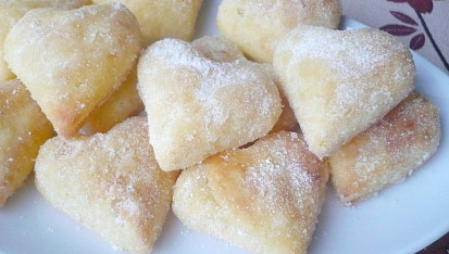 Univerzální těsto na sladké i slané pochoutky :)