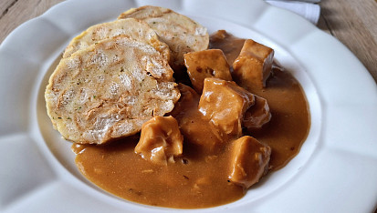 Vepřové na česneku s uzenou paprikou