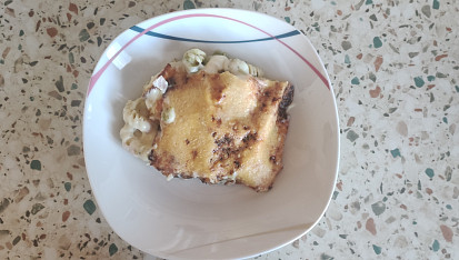 Zapečené penne s brokolicí a sýrovým bešamelem