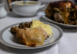 Kuře s nádivkou podle Marie-Janků Sandtnerové