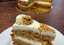 Nadýchaný mrkvový dort