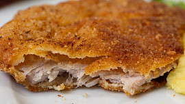 Smažená vepřová žebírka podle ČSN