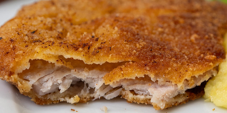 Smažená vepřová žebírka podle ČSN