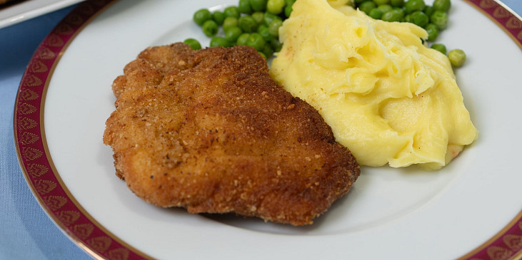 Smažená vepřová žebírka podle ČSN