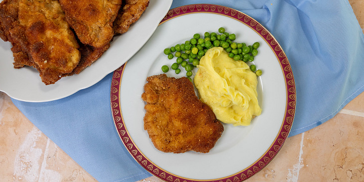 Smažená vepřová žebírka podle ČSN