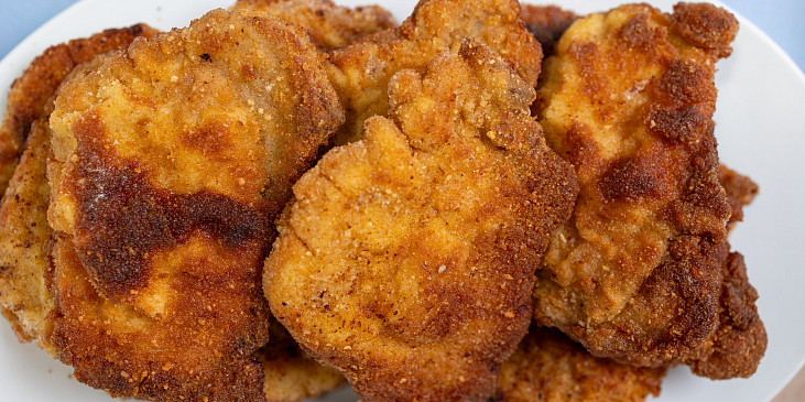 Smažená vepřová žebírka podle ČSN