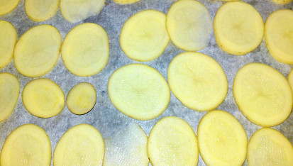 Žebrácké pečené brambory s česnekem