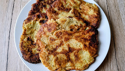 Bramborové placky s česnekem a majoránkou