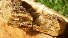 Celozrnné pikantní tyčky