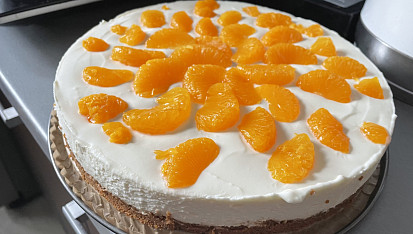 Nepečený cheesecake s ovocem