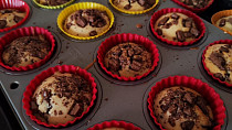 Recept na rychlé muffiny s kousky čokolády