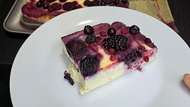 Tvarohový dortík s lesním ovocem