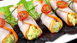 Debrecínka s vajíčkovým salátem