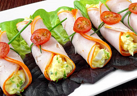 Debrecínka s vajíčkovým salátem