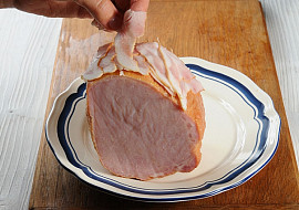 Irská medová šunka s hřebíčkem