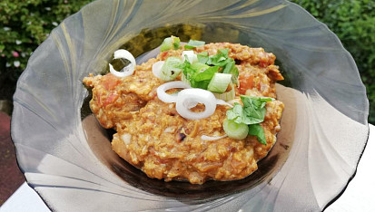 Kořeněná míchaná vejce s rajčaty