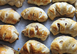 Nadýchané plněné rohlíčky