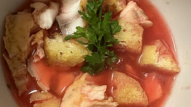 Polévka z rybího masa