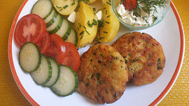 Rybí karbanátky s jarní cibulkou