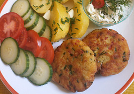 Rybí karbanátky s jarní cibulkou