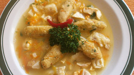 Vánoční rybí polévka s citronovými knedlíčky