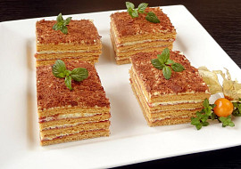 Křehké medové kostky