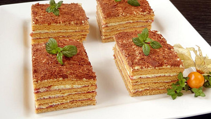 Křehké medové kostky