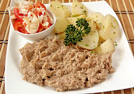 Masové hašé se smaženou cibulkou