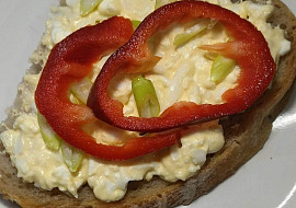 Nejjednodušší cottage pomazánka (Fotka nič moc, ale pomazánka skvelá.)