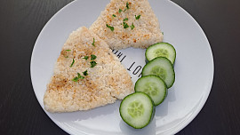 Rýžové yaki onigiri
