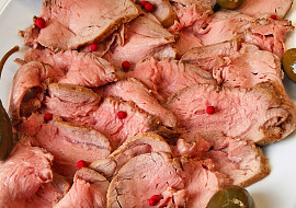 Vepřová panenka na způsob roastbeefu z HF