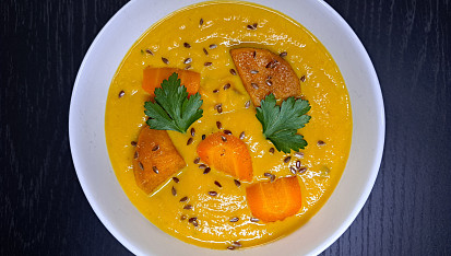 Batátová polévka s mrkví