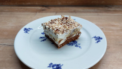 Lotus řez s banánem