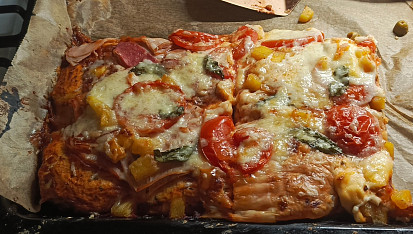 Pizza z jogurtu, ...a mám hotovo