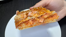 Plněná pizza kapsa