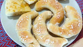 Sádlové rohlíky zadělávané v domácí pekárně