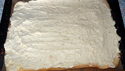 Nadýchaná banánová roláda