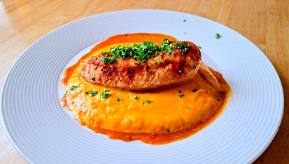 Restované kuřecí prso s dýňovým pyré