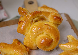 Zajíčci s meruňkami a hřebíčkem podle Josefa Maršálka