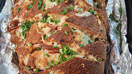 Chlebová chuťovka aneb co se starším chlebem