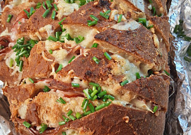 Chlebová chuťovka aneb co se starším chlebem