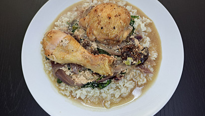 Pečené kuře s omáčkou a sušenými švestkami