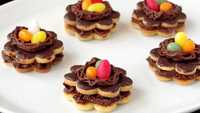 Velikonoční cukroví s hnízdečky