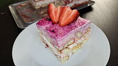 Jahodové tiramisu II